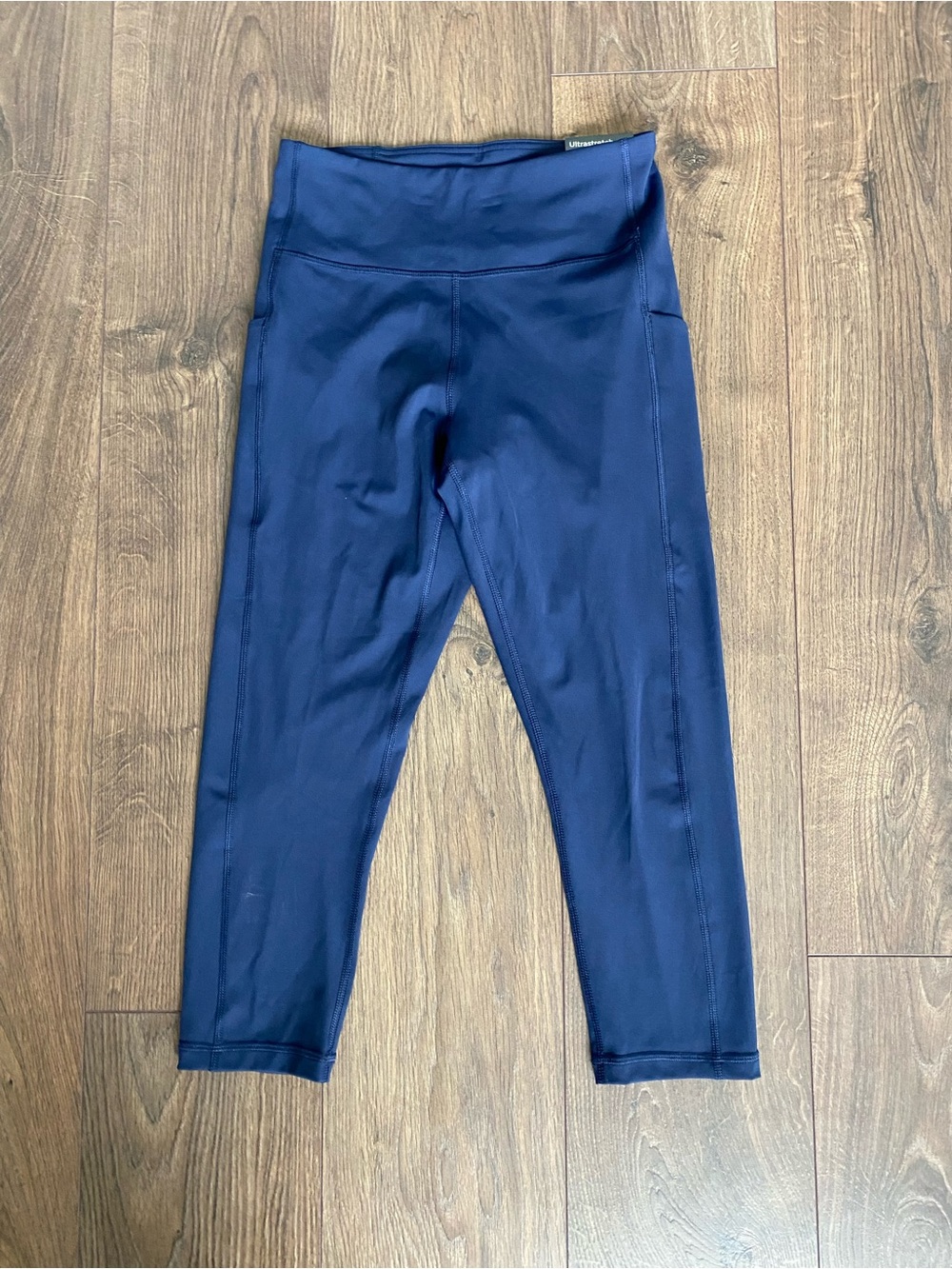 NWT tek gear Navy High-Waist Women’s  Active Capri Leggings